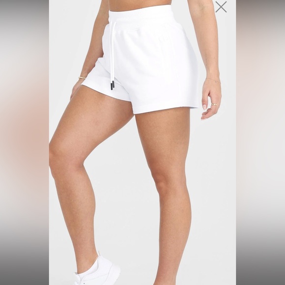 Oner Active Classic Shorts in White-Brand New With Tag - Picture 3 of 5